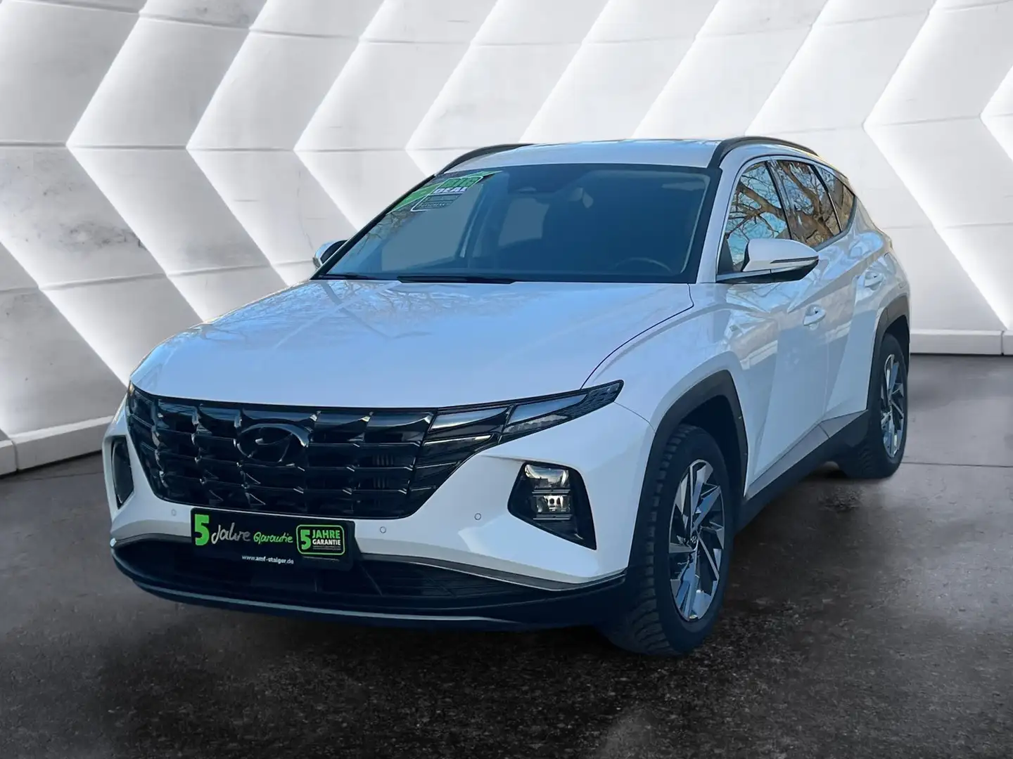 Hyundai TUCSON 1.6 T-GDI Trend 2xKlima ACC Akustikglas Weiß - 2