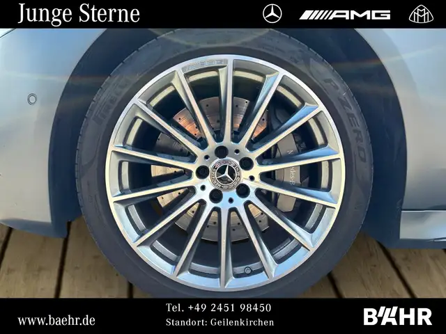 Mercedes-Benz S-Class view 6