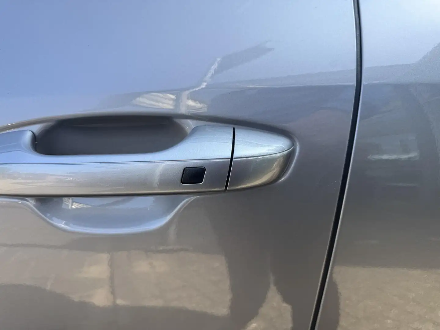 Kia e-Niro EV ExecutiveLine 64.8 kWh | Super Complete Uitvoer Gris - 2