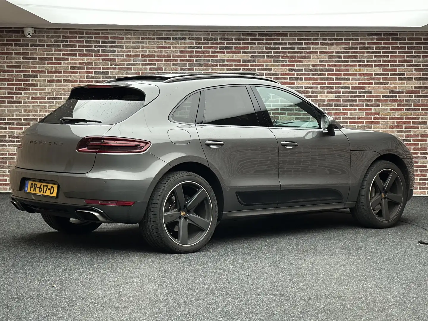 Porsche Macan 2.0 PANORAMADAK ELEK. TERKHAAK LUCHTVERING STOEL V Gris - 2