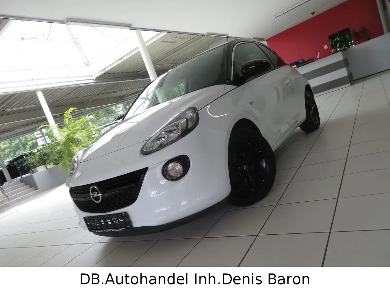 Opel Adam