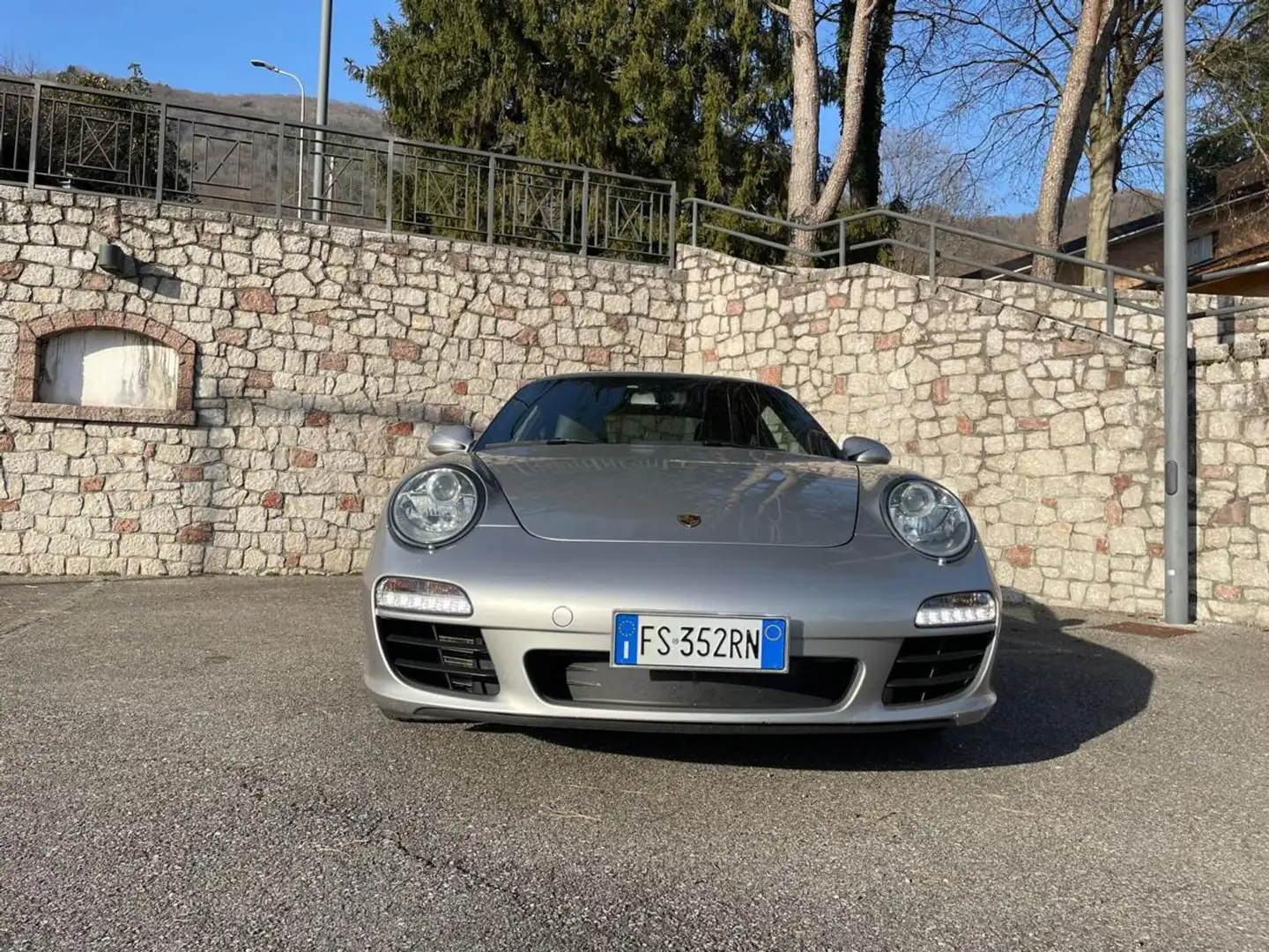 Porsche 911 Carrera S Coupé Grigio - 2