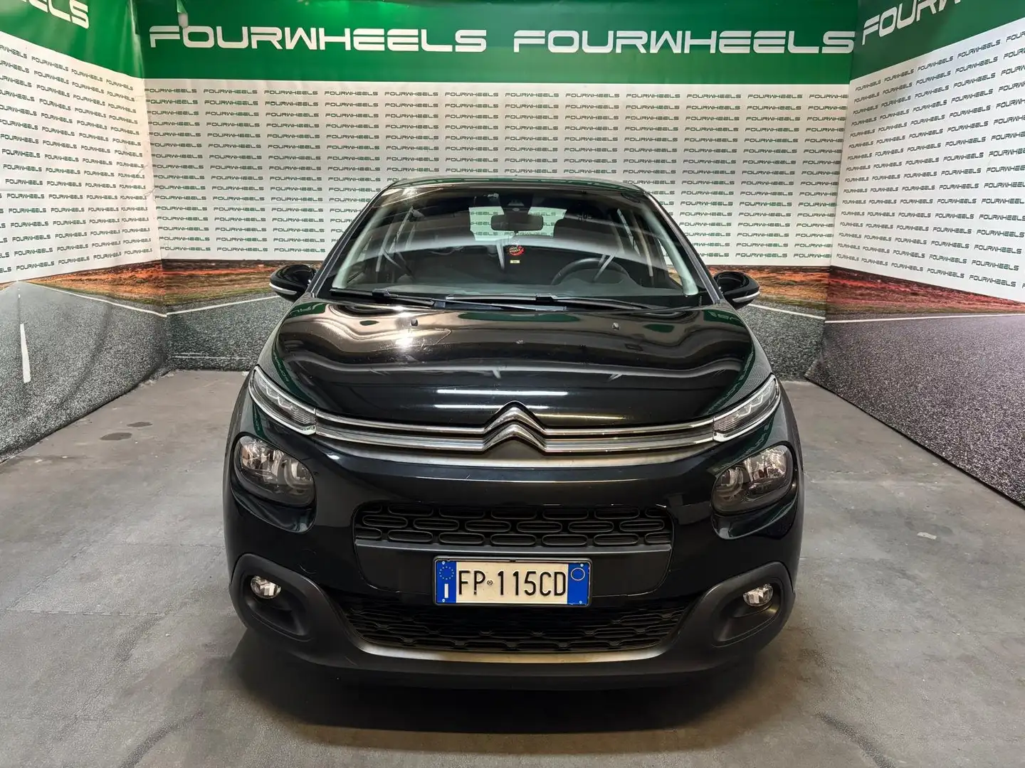 Citroen C3 C3 III 2017 1.2 puretech Shine 82cv Negro - 1