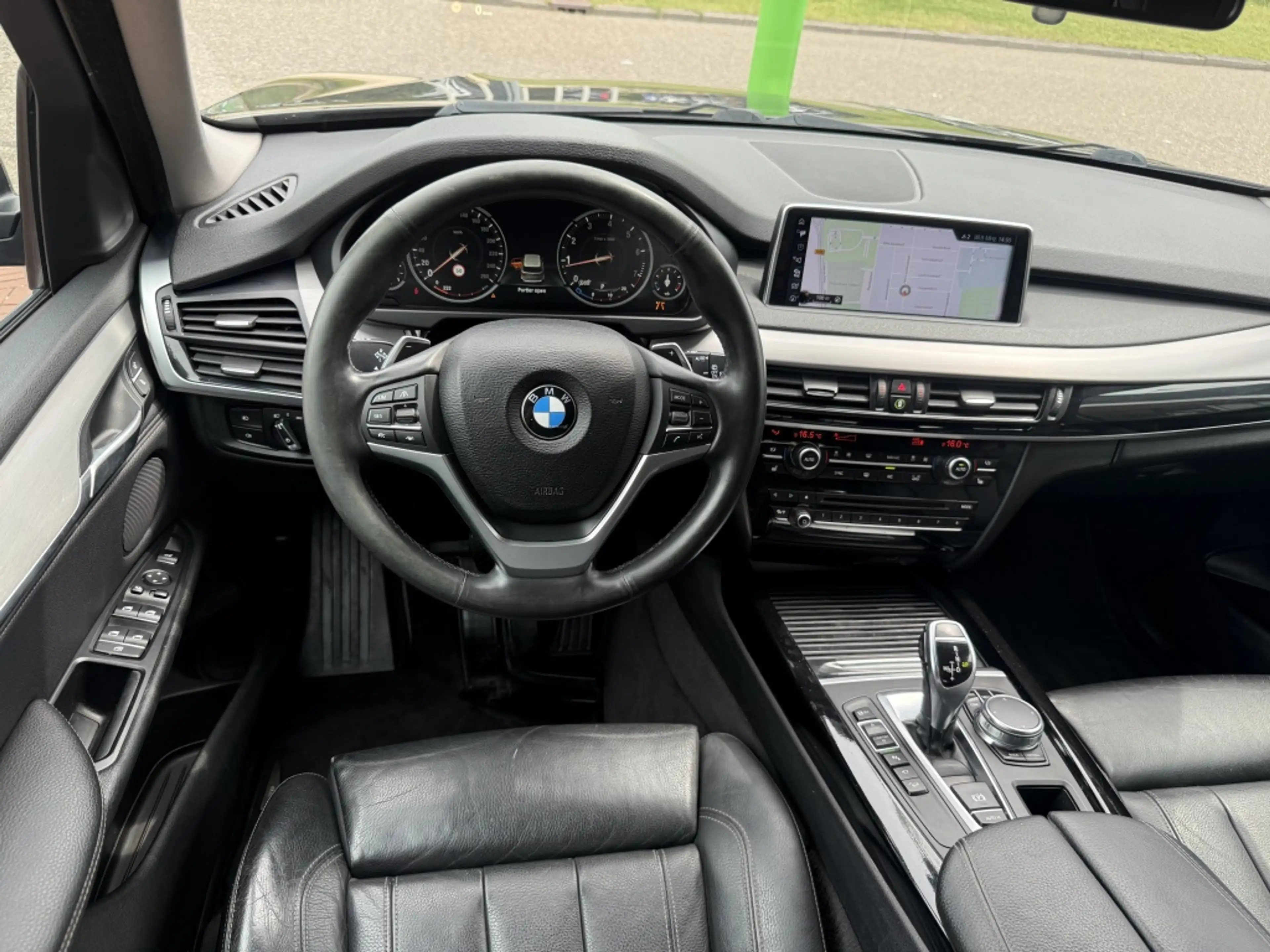 BMW X5 xDrive35i High Ex.7p leer airco navi trekhaak auto — photo 2