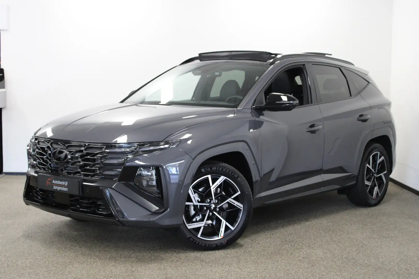 Hyundai TUCSON 1.6 T-GDI PHEV N Line Sky 4WD 256 PK Nieuw Model Grijs - 1