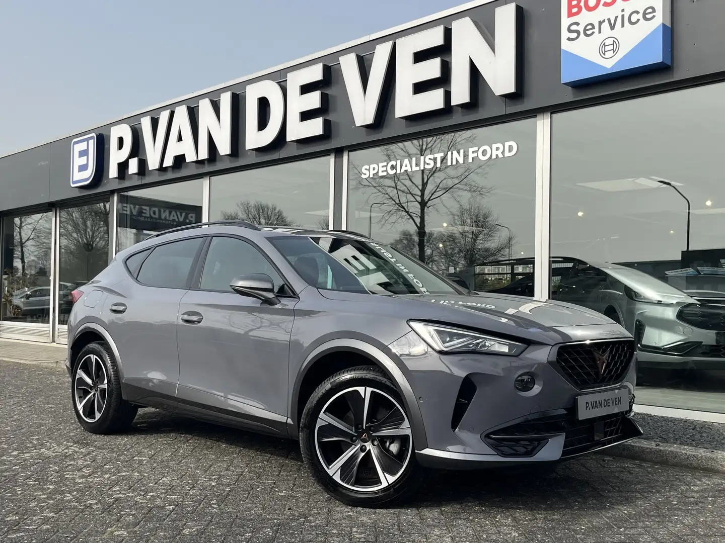 CUPRA Formentor 1.4 e-Hybrid Adrenaline 204pk/150kW DSG Automaat Grau - 1