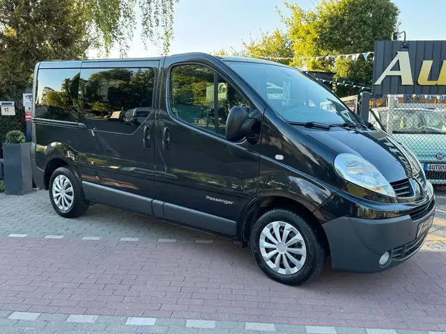 Renault Trafic Passenger 2.0 dCi L1H1*8Sitze*Klima*TÜV