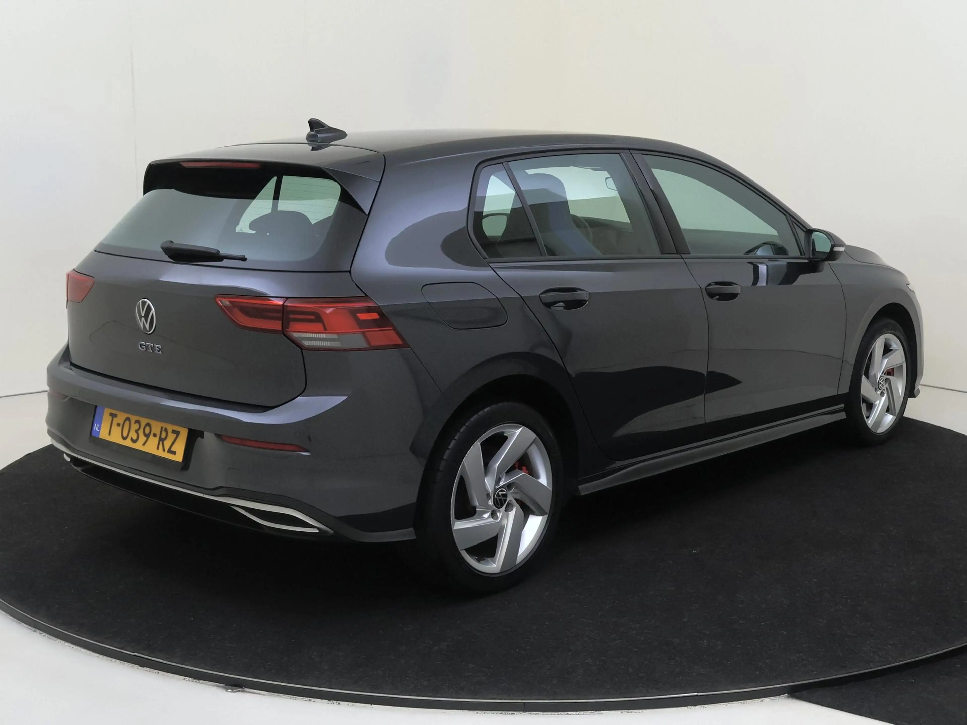Volkswagen Golf GTE 5drs. 1.4 e-Hybrid Aut. | Navi | CarPlay | Led Kop — photo 4