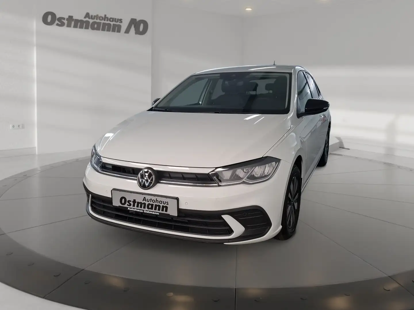 Volkswagen Polo VI 1.0 TSI Goal 2xKlima ACC DynLicht KlimaA Weiß - 1
