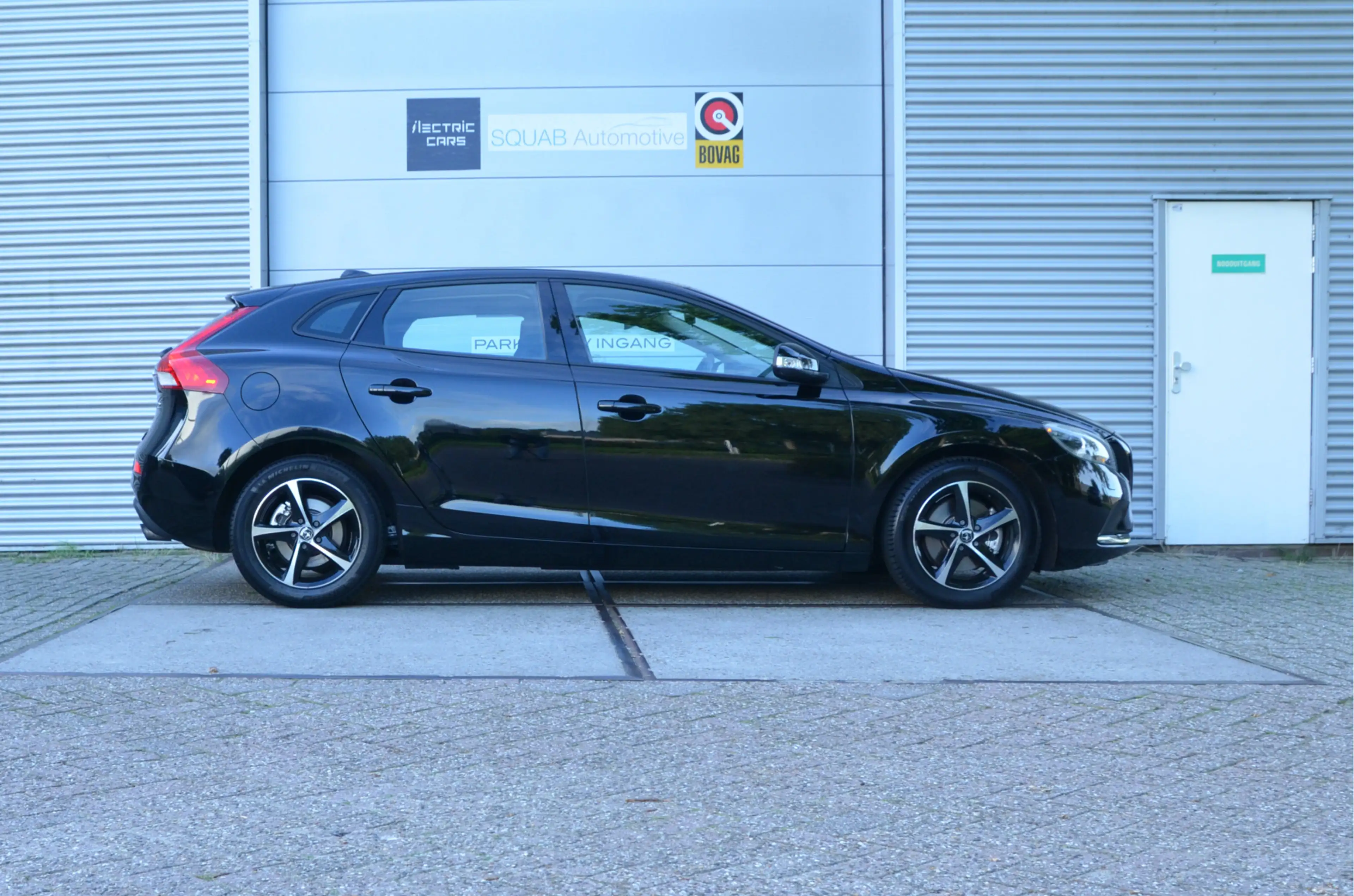 Volvo V40 1.6 T2 Summum Distributieriem en laatste beurt bij — photo 6