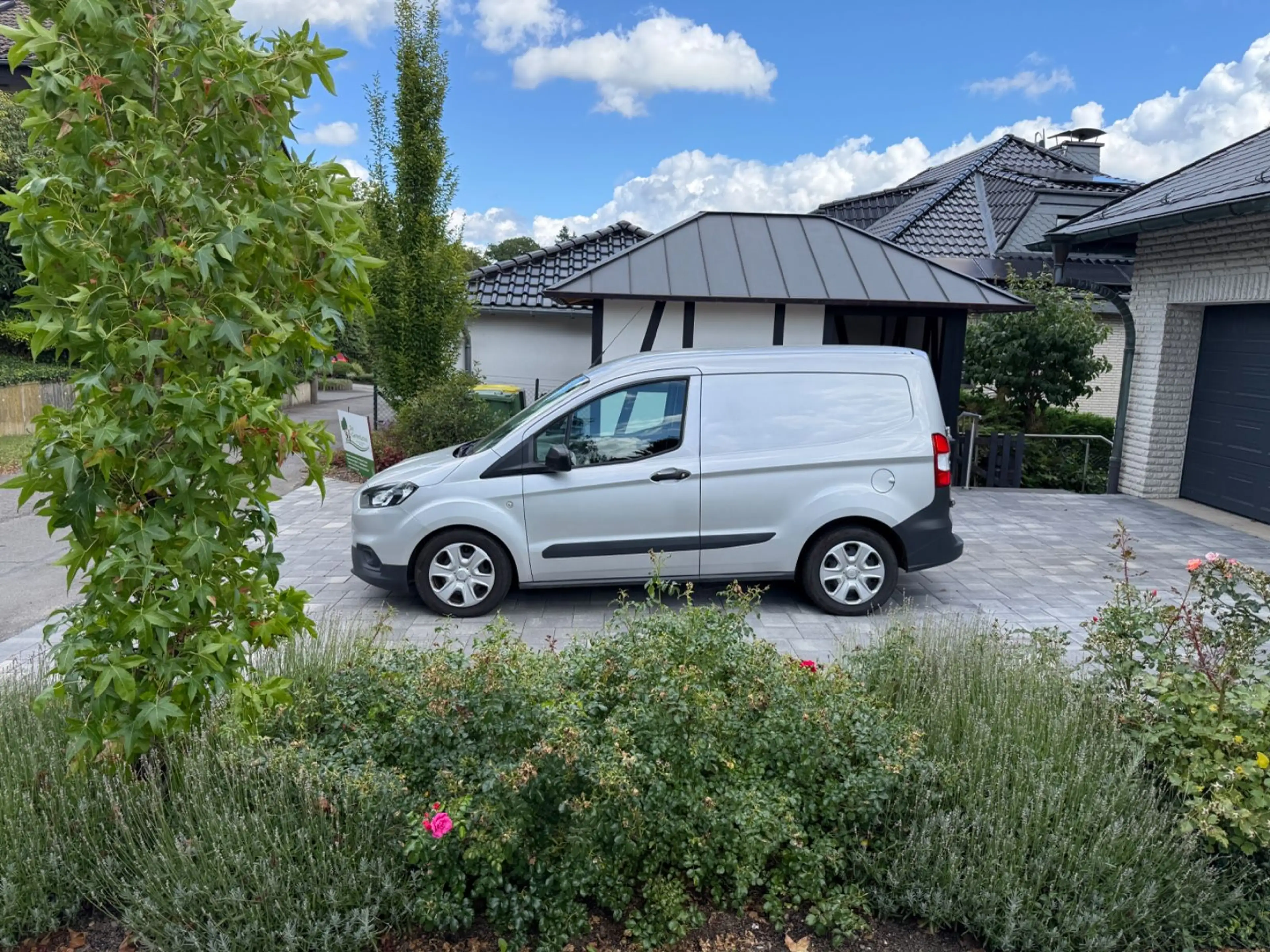 Ford Transit Courier Trend Klima erst. 78.000Km — photo 4