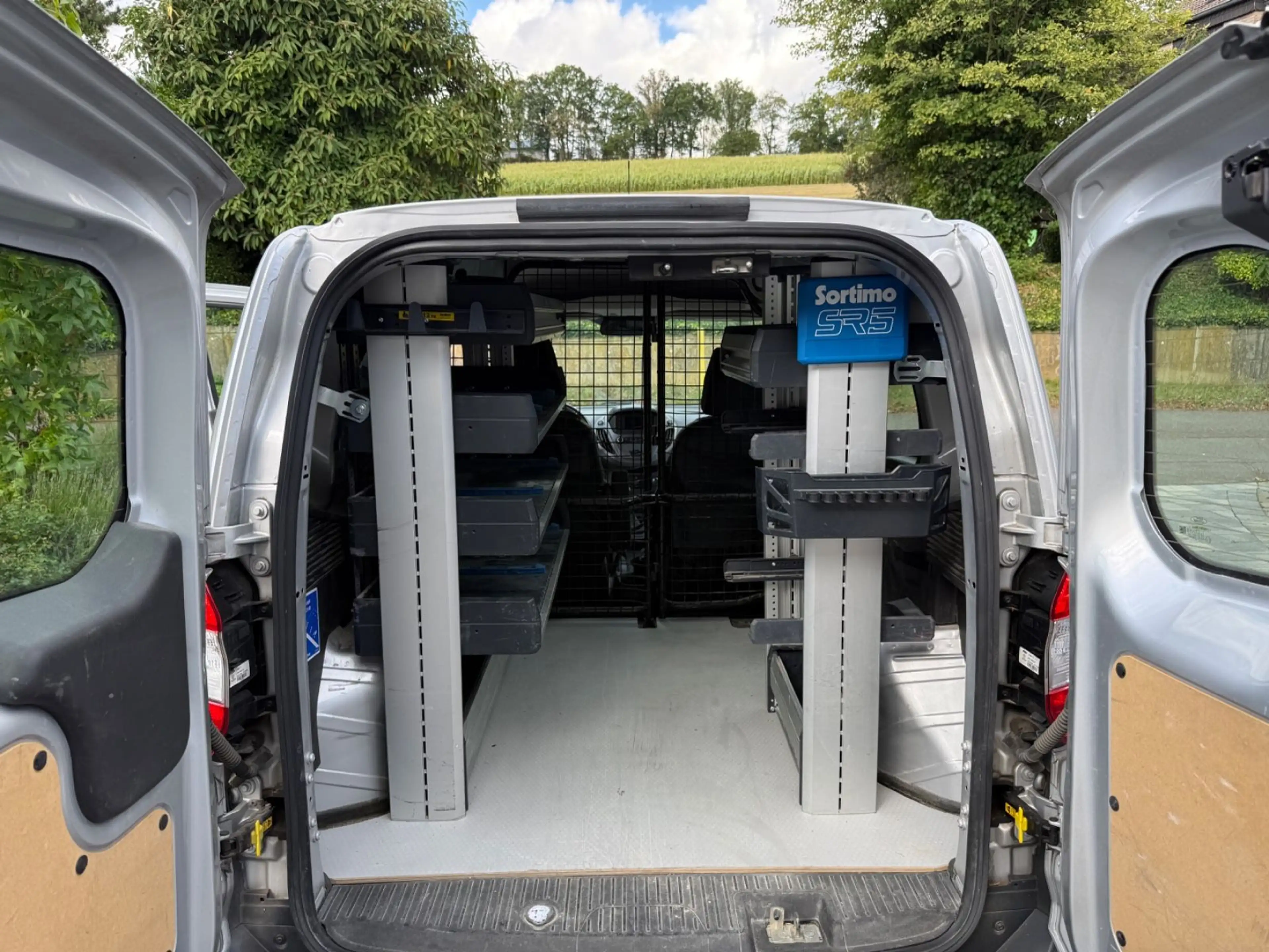 Ford Transit Courier Trend Klima erst. 78.000Km — photo 8