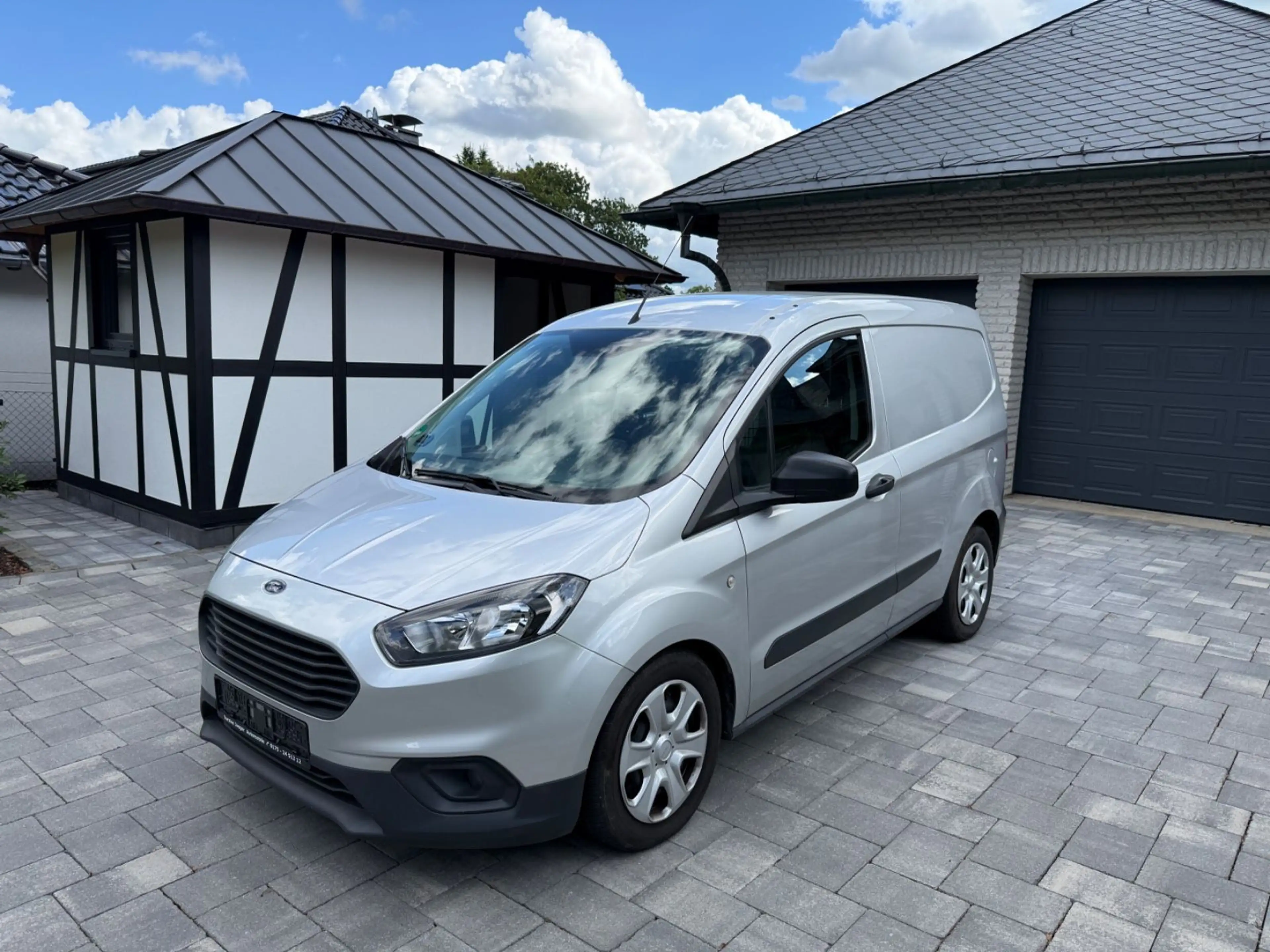 Ford Transit Courier Trend Klima erst. 78.000Km — photo 3