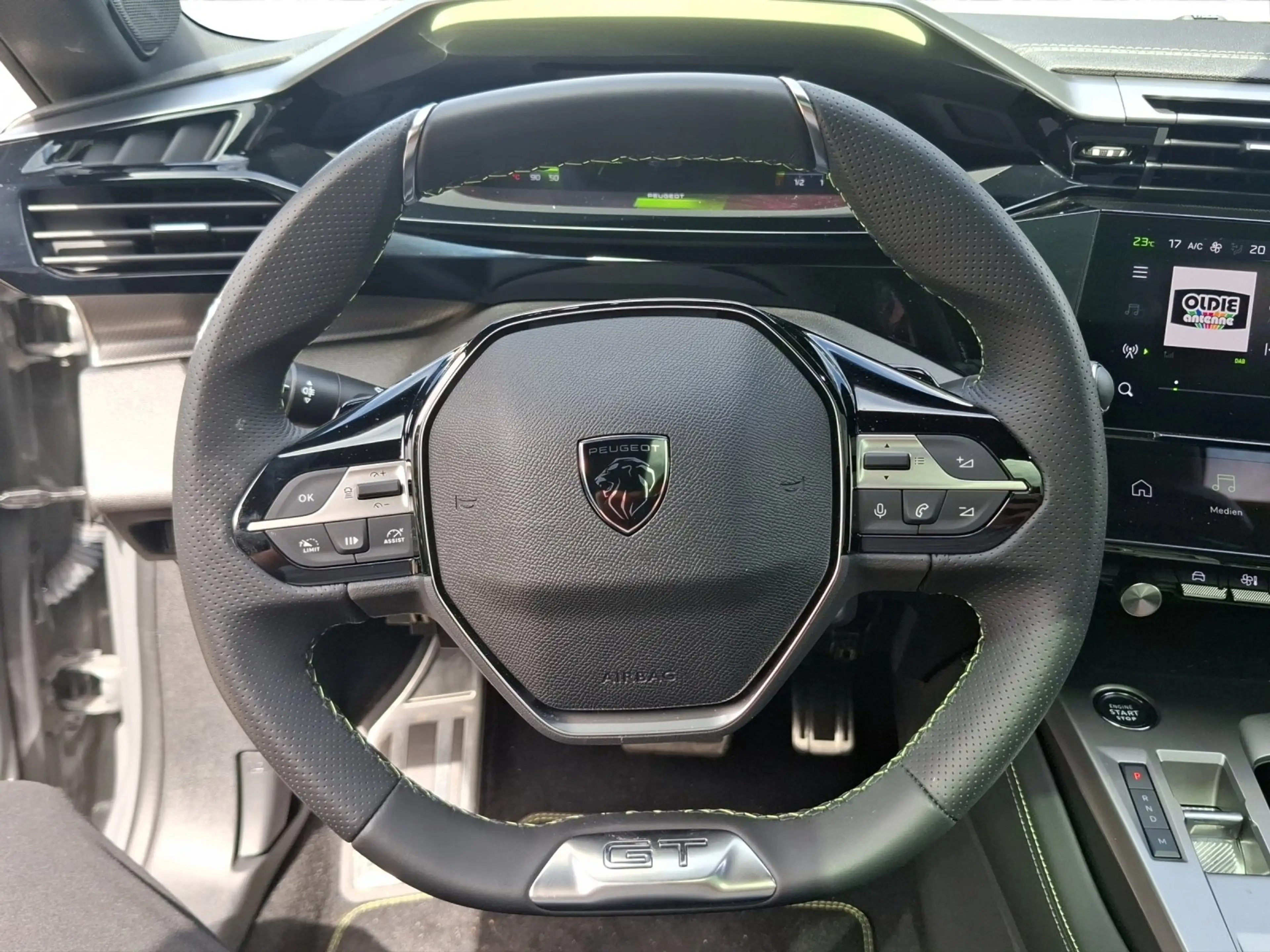 Peugeot 408 GT PT 130 Navi+SD+360°+SHZ+Carplay+LM+LED — photo 12