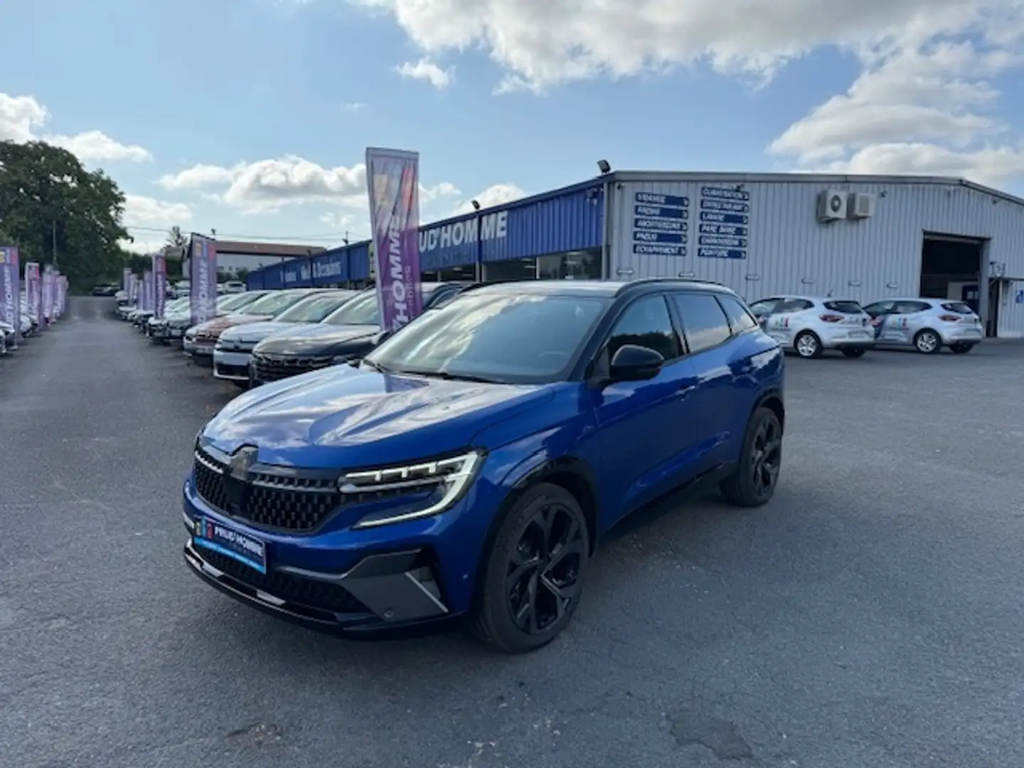 Renault Austral 1.2 E-TECH FULL HYBRID 200CH TECHNO 4CONTROL ESPRI Bleu - 1
