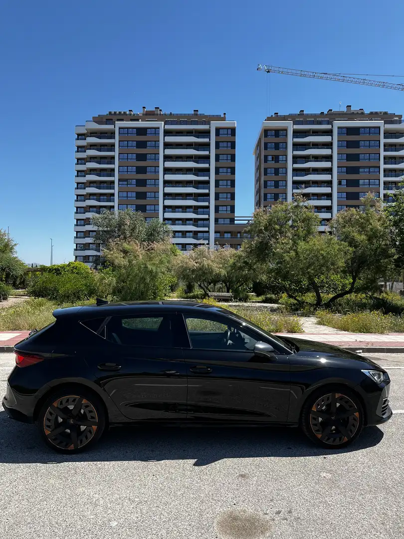 CUPRA Leon León 1.4 TSI VZ e-Hybrid DSG 245 - 2