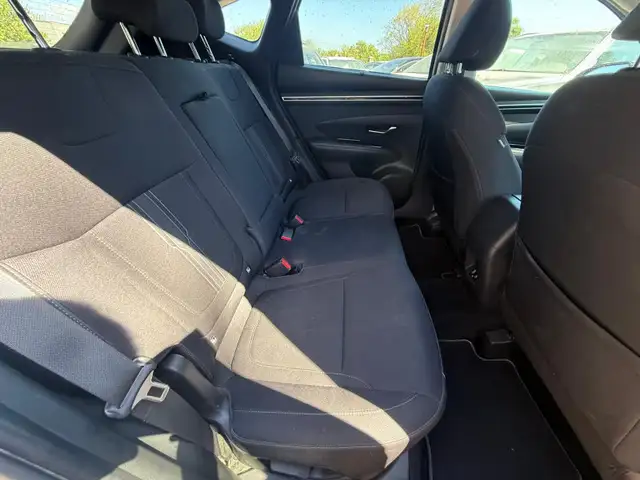 Hyundai Tucson view 12
