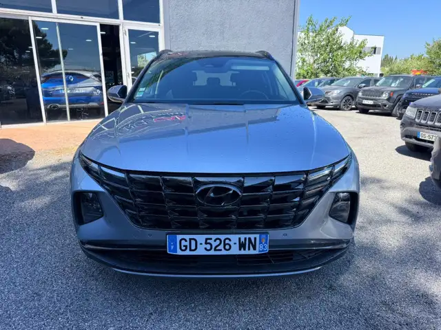 Hyundai Tucson view 2