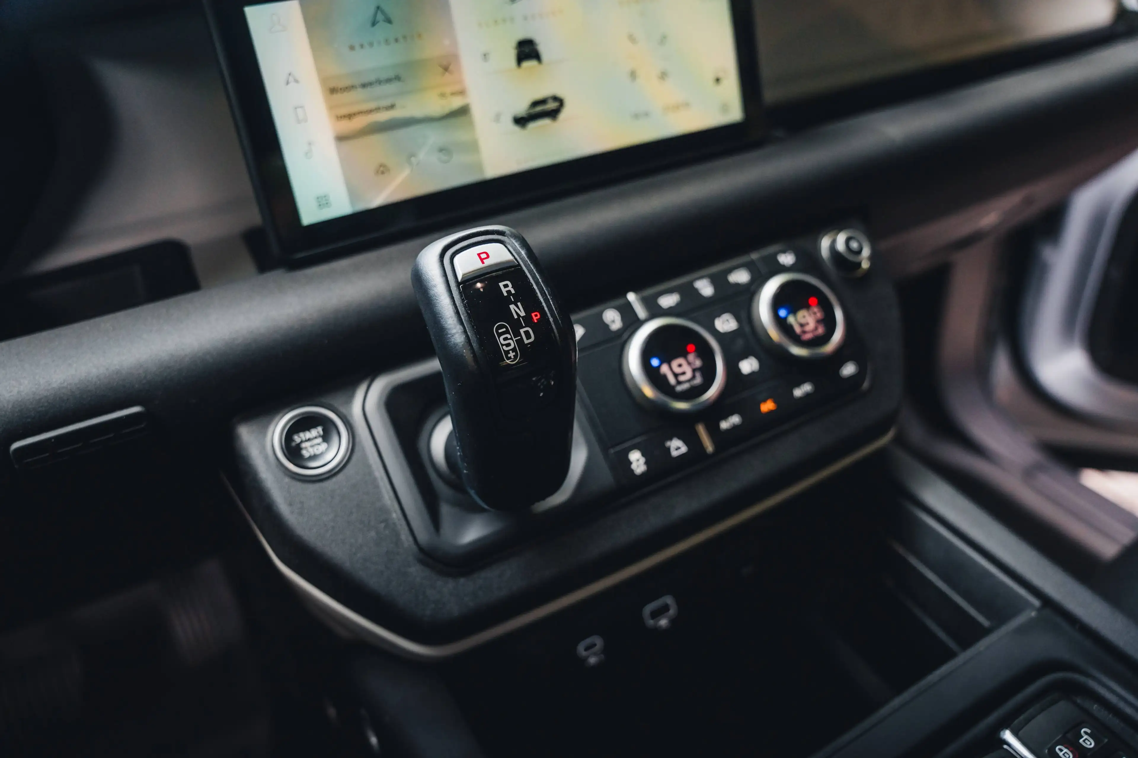 Land Rover Defender DEFENDER 90 3.0 36,900 EX VAT // full history // one owner — photo 15