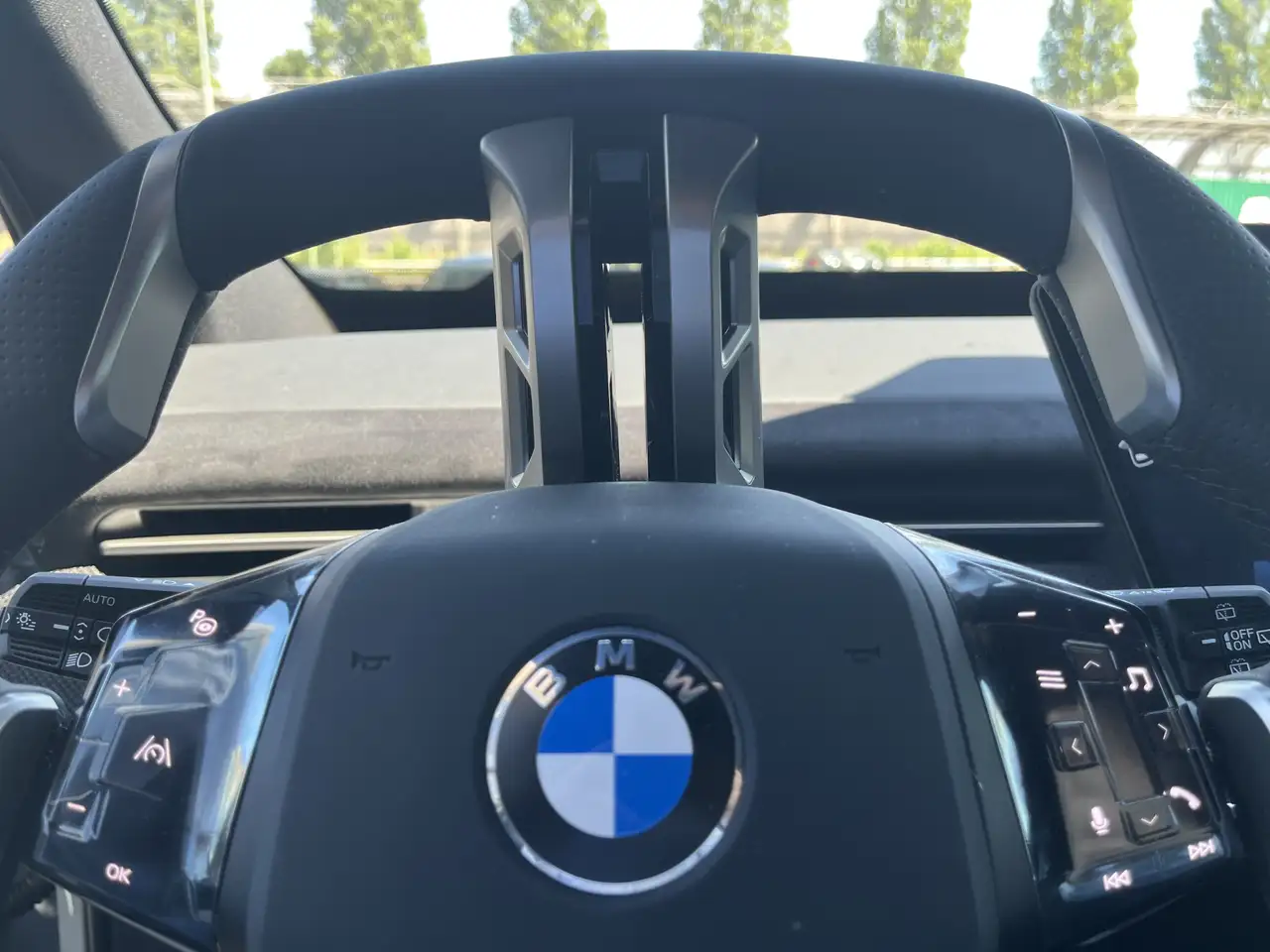 BMW iX3 2026