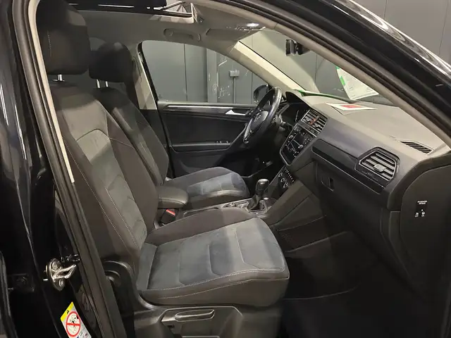 Volkswagen Tiguan Allspace view 11