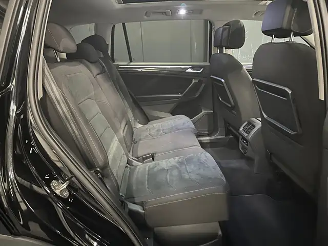 Volkswagen Tiguan Allspace view 25