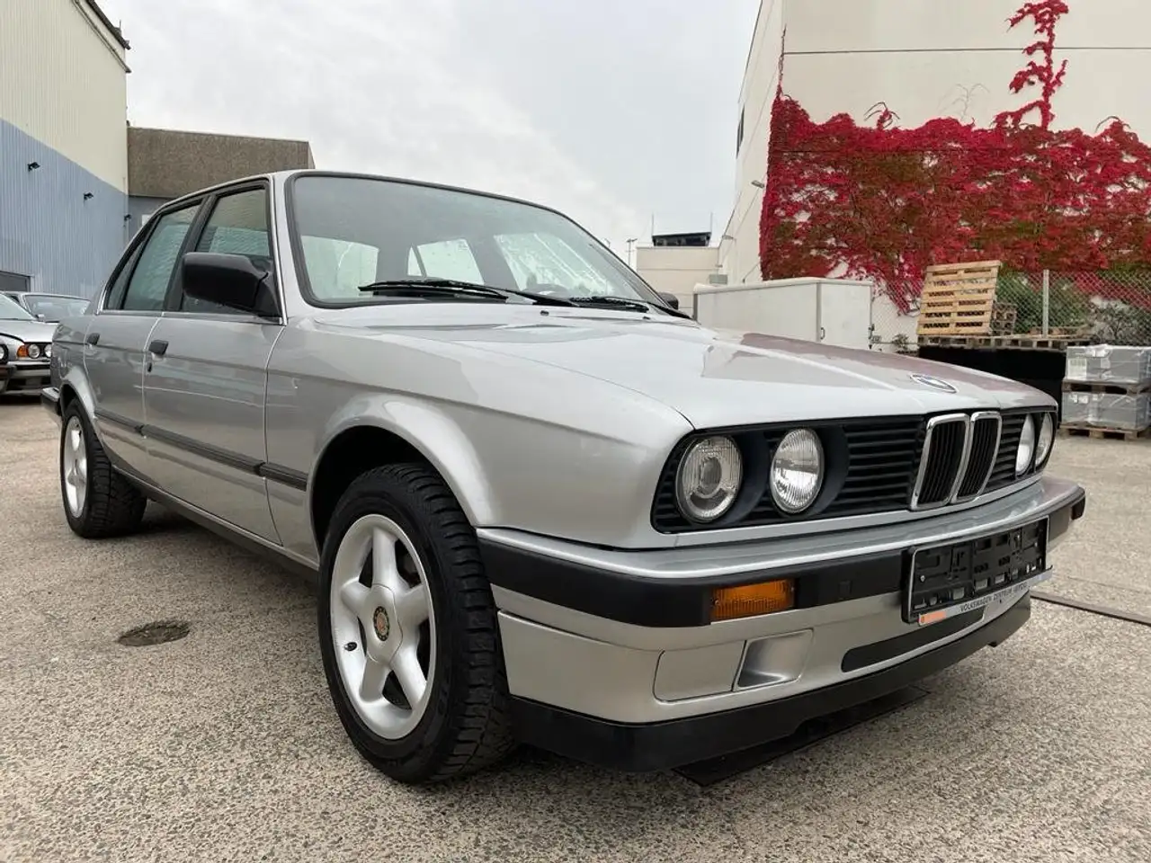 BMW 320i OLDTIMER, foto 7