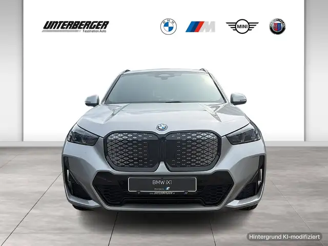 BMW Ix1 view 2