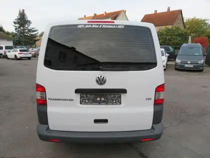 Annonce voiture d'occasion Volkswagen T5 Kombi - CARADIZE