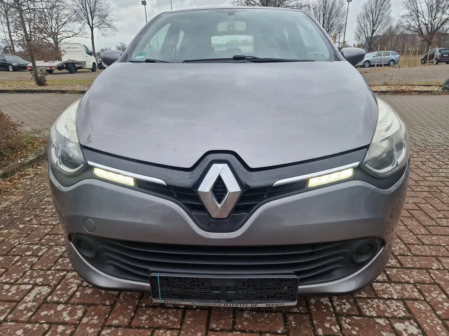 Renault Clio Dynamique Grau - 2