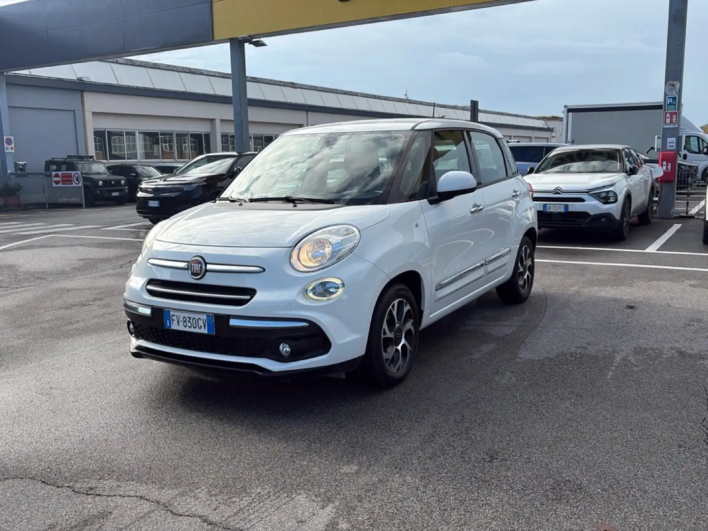 Fiat 500L 500L 1.4 95 CV Urban Weiß - 1