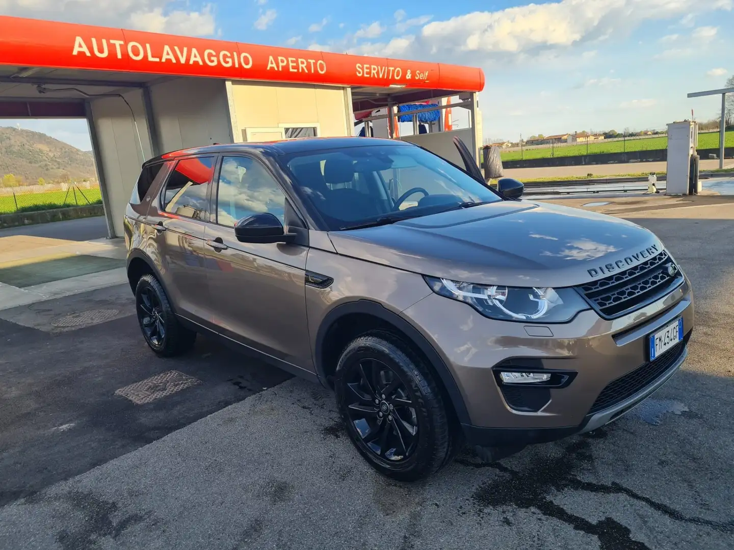 Land Rover Discovery Sport 2.0 td4 Pure awd 150cv auto my18 - 1
