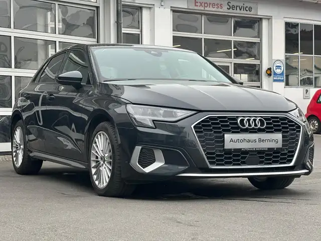 Audi A3 SPORTBACK 35TFSI KAMERA VIRTUAL ACC CARPLAY