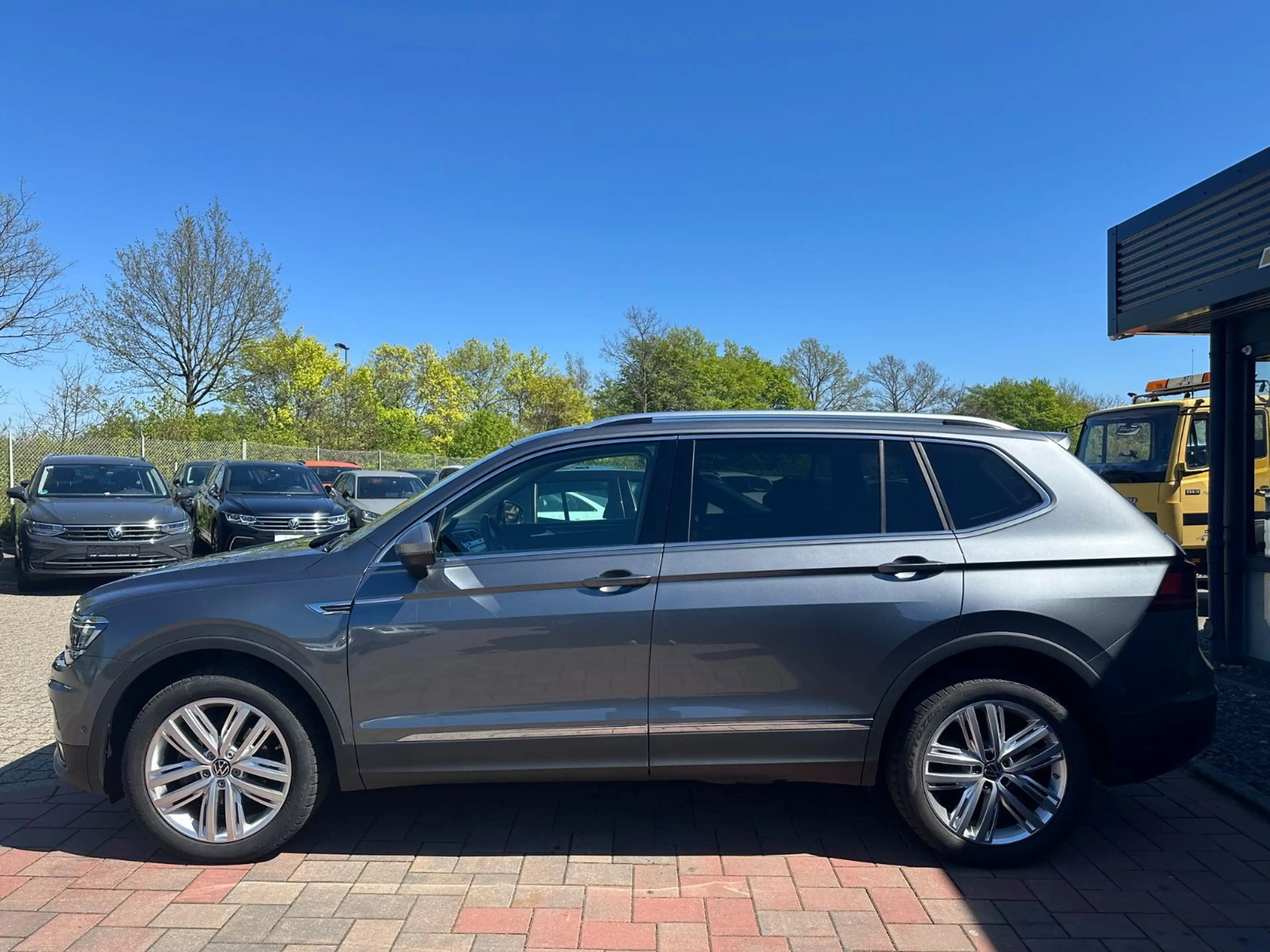 Volkswagen Tiguan Allspace 2.0 TDI *LED*AHK*R-CAM*CARPLAY* — photo 7