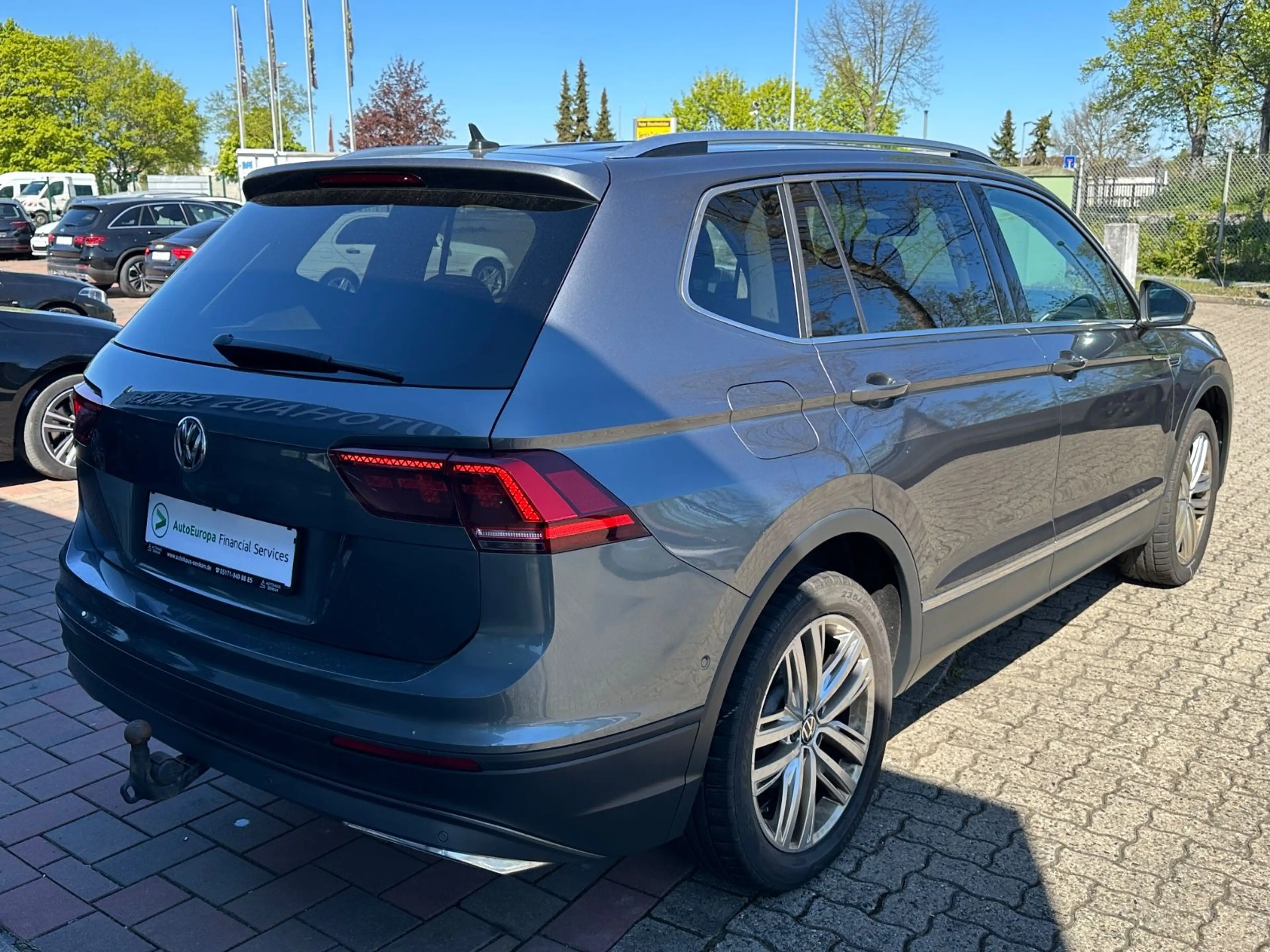 Volkswagen Tiguan Allspace 2.0 TDI *LED*AHK*R-CAM*CARPLAY* — photo 4