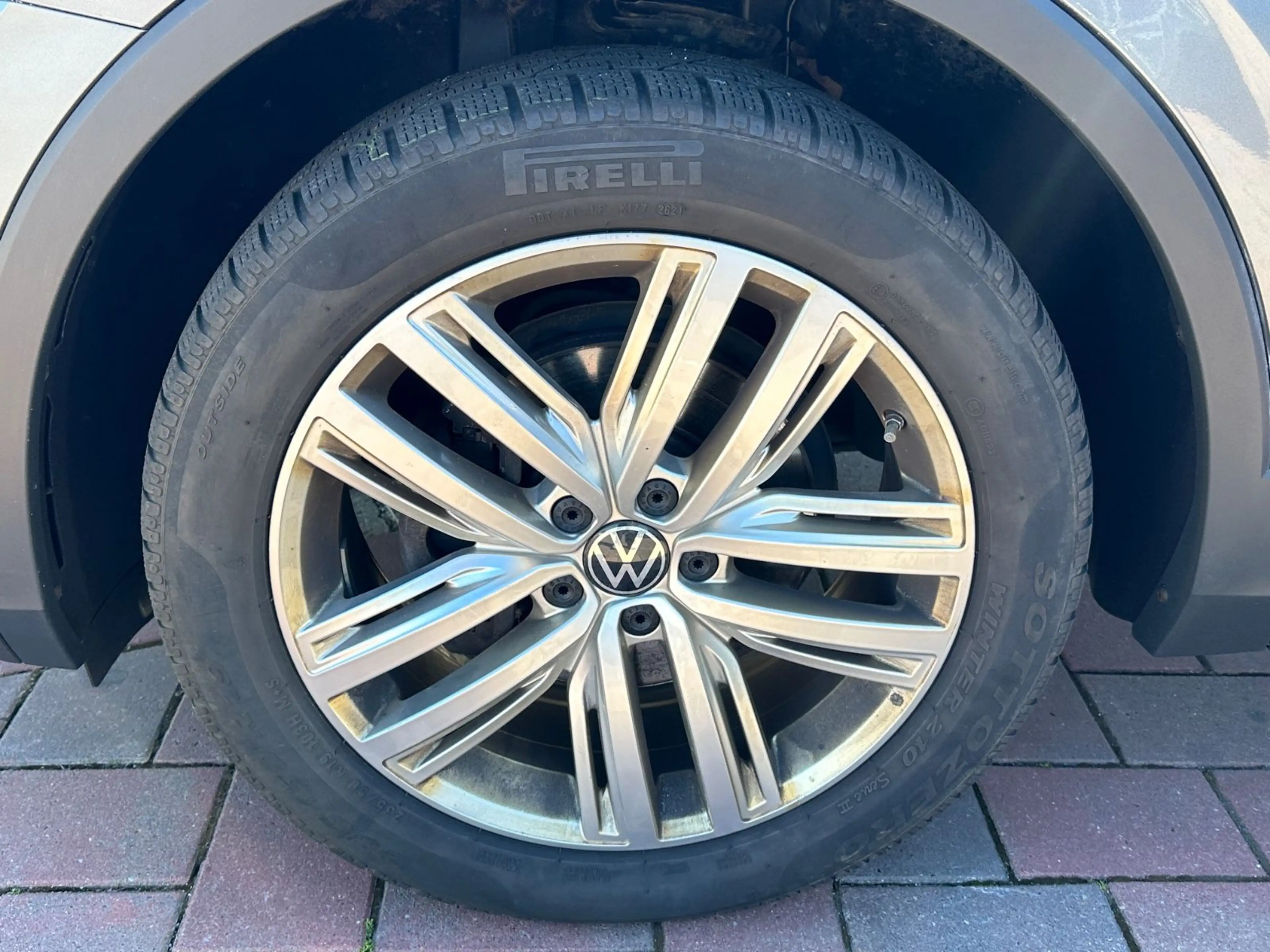 Volkswagen Tiguan Allspace 2.0 TDI *LED*AHK*R-CAM*CARPLAY* — photo 15