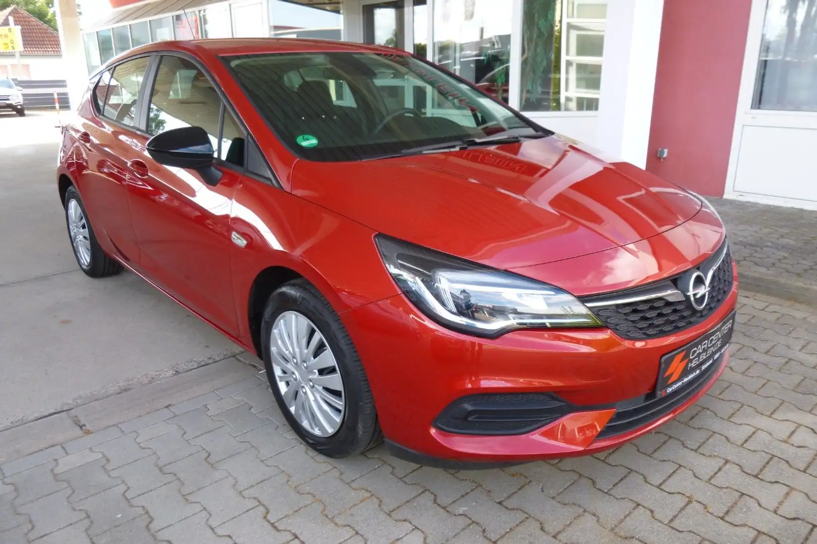 Opel Astra K Lim. 5-trg. Edition Start/Stop Rojo - 1