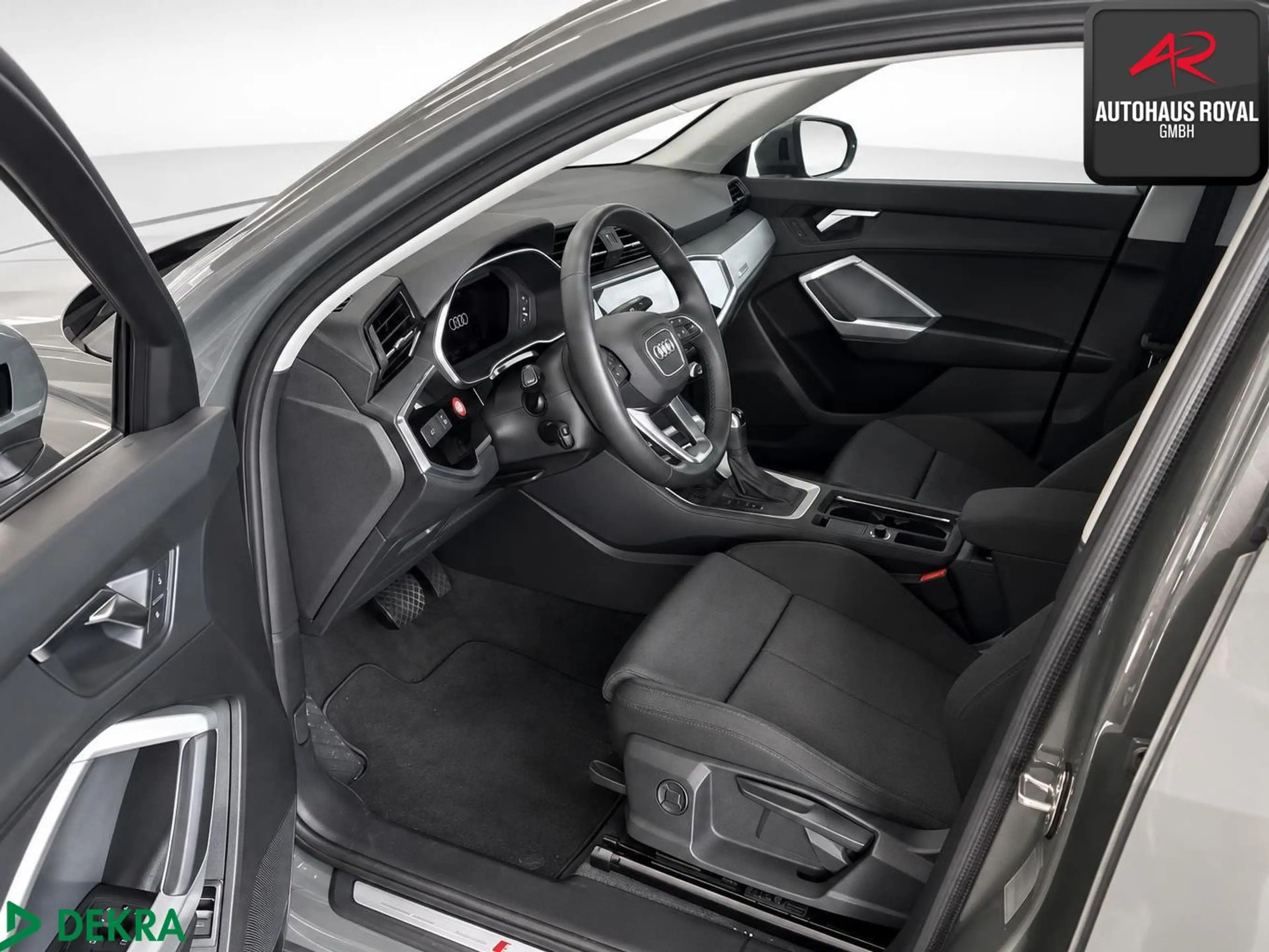 Audi Q3 Sportback 45 TFSI e S LINE KEYLESS,ACC,AHK,SH — photo 2