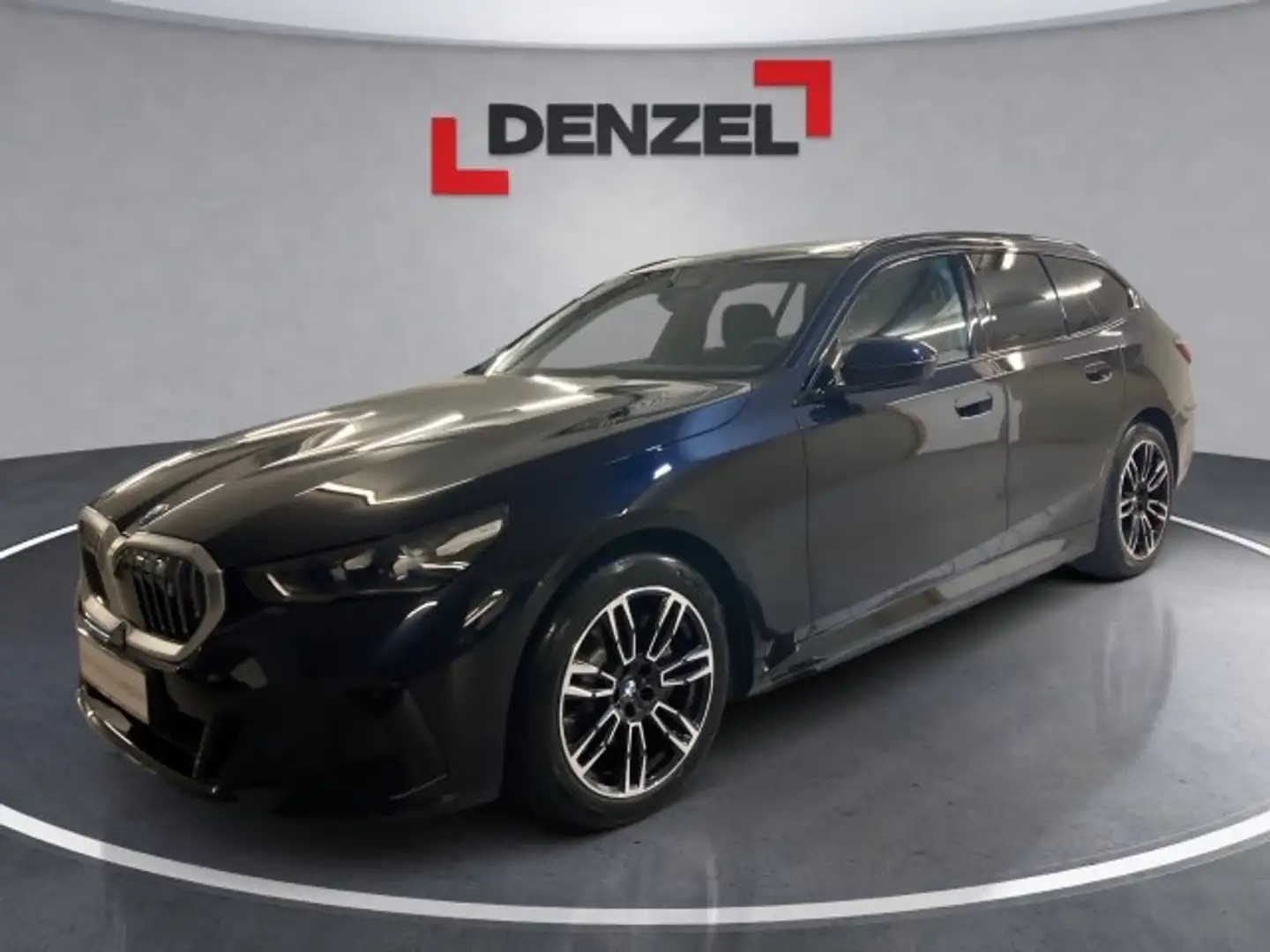 BMW i5 xDrive40 Touring Schwarz - 1