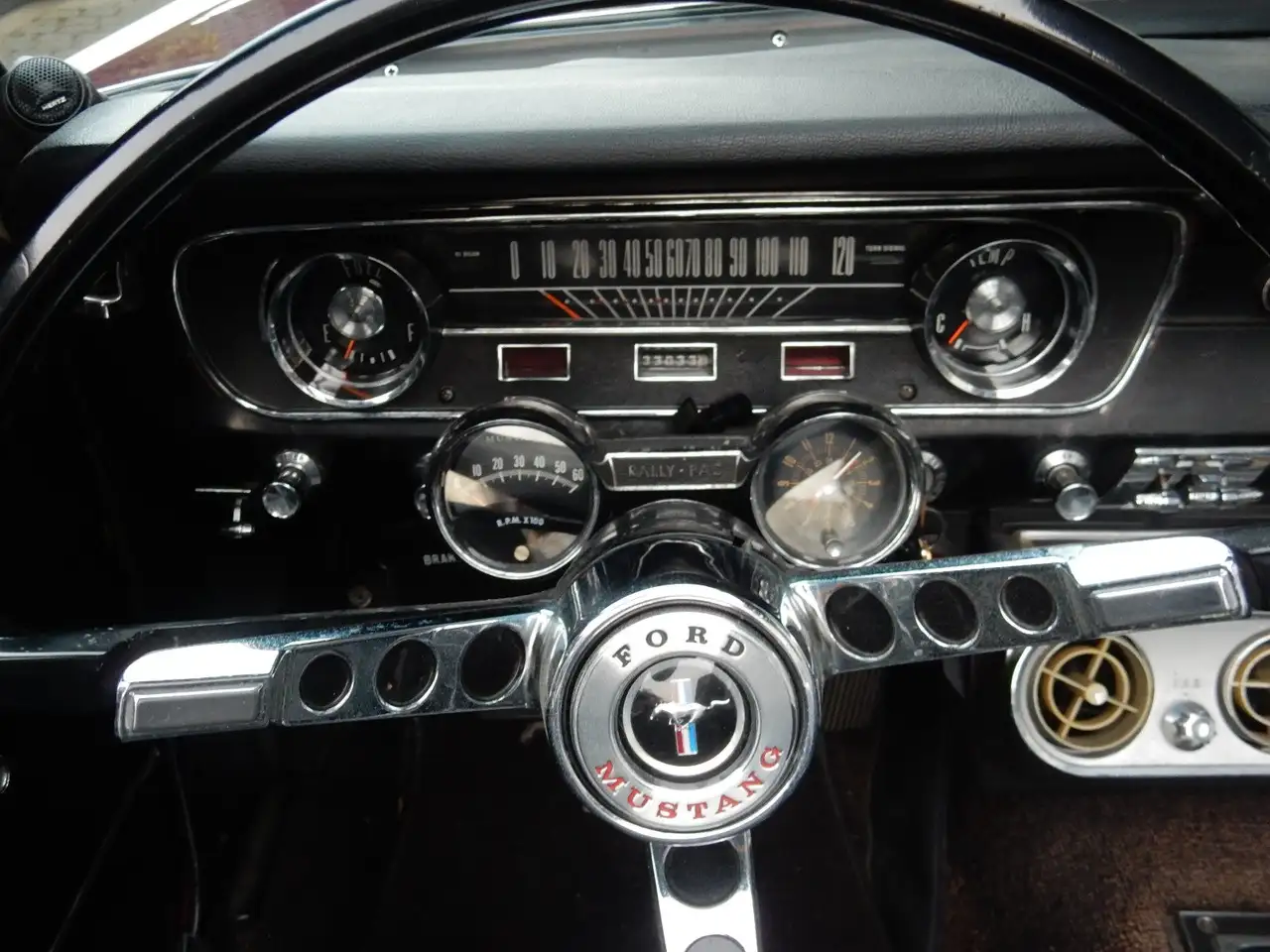 Ford Mustang Cabrio V8, foto 8