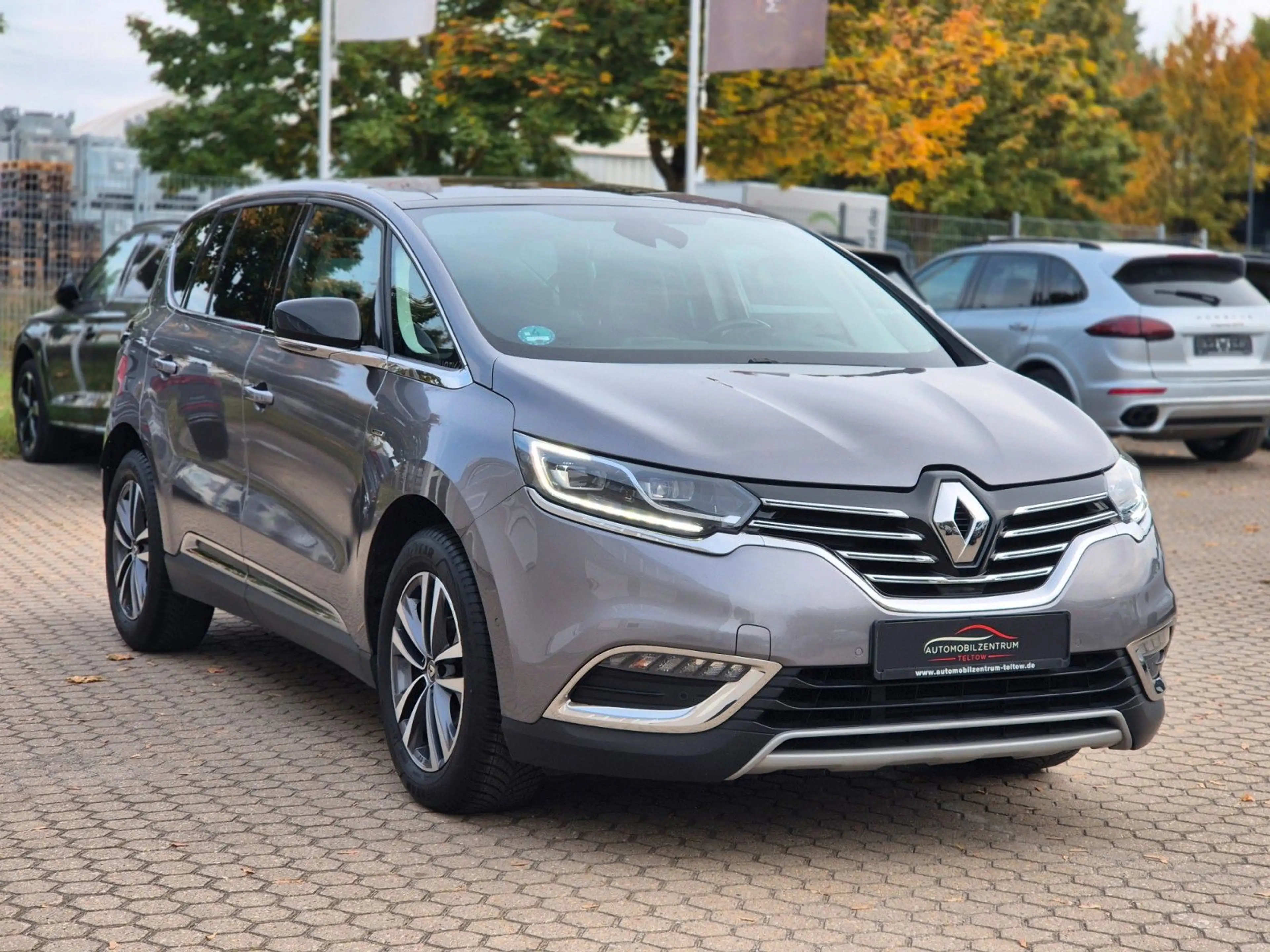 Renault Espace TCe 225 Limited 7-Sitzer PANO LED KAMERA — photo 3