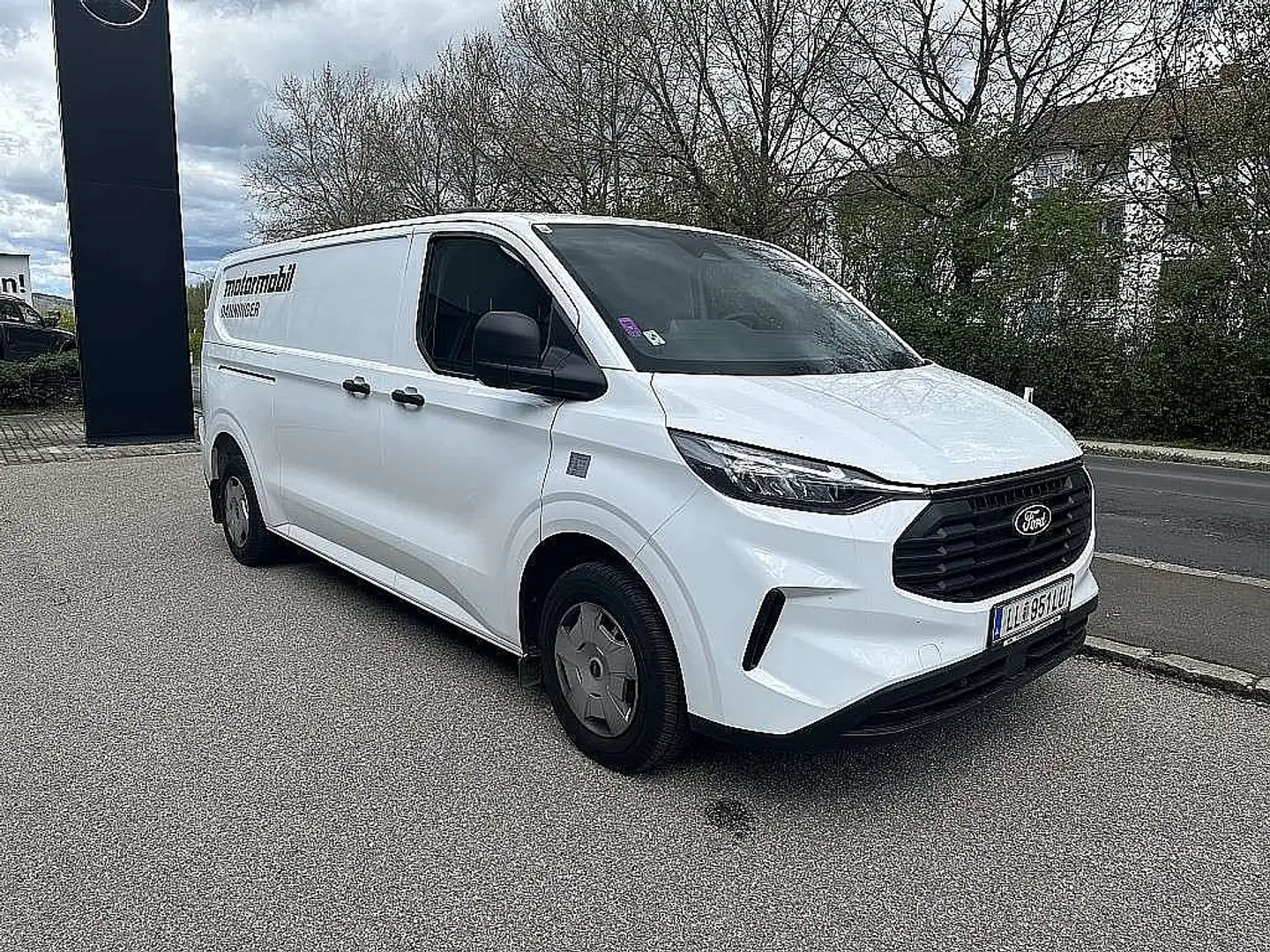 Ford Transit Custom Kasten 2,0 EcoBlue L2H1 320 Trend Weiß - 2