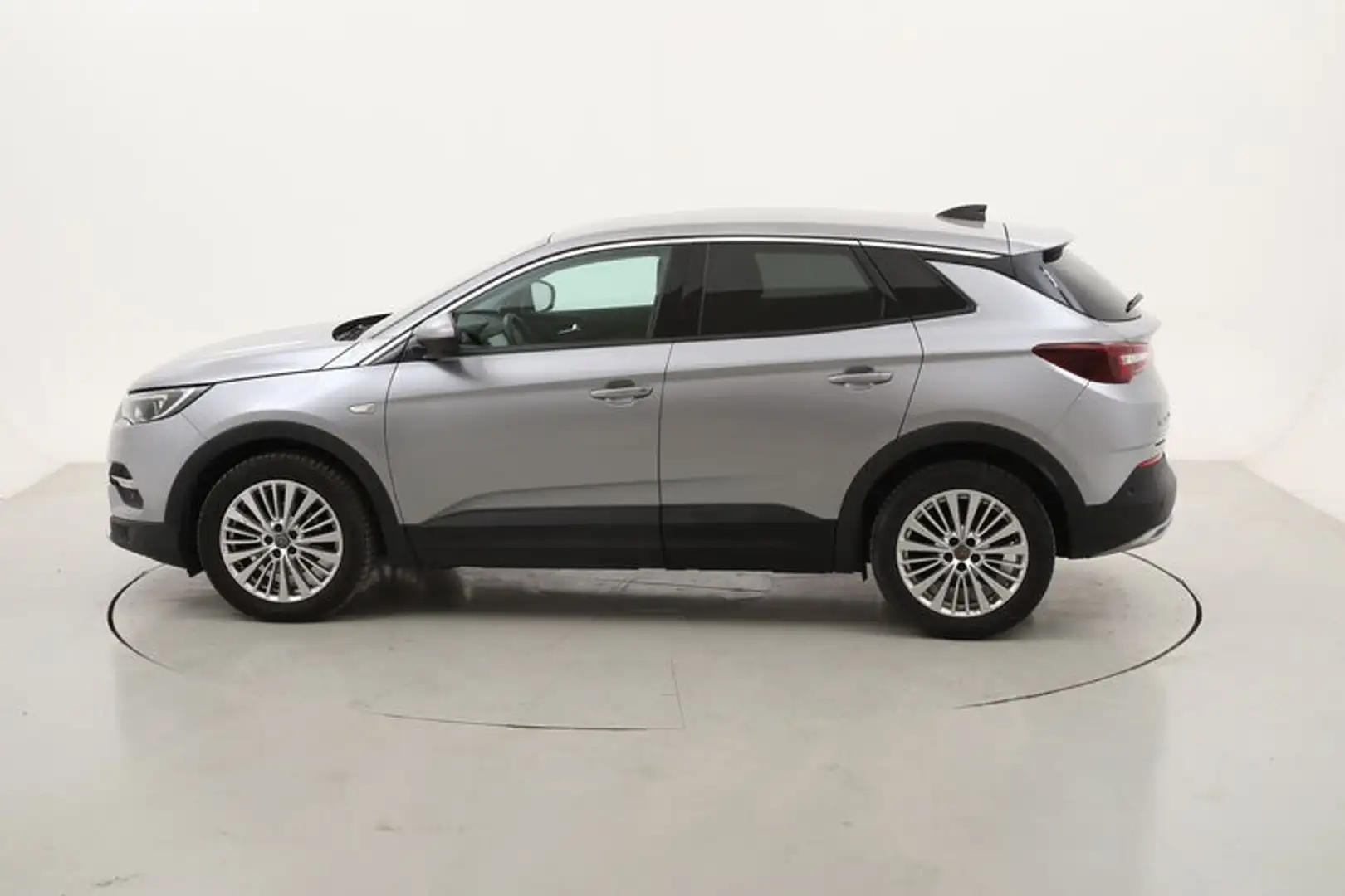 Opel Grandland X Innovation AT6 1.5 Diesel 131CV Gris - 2