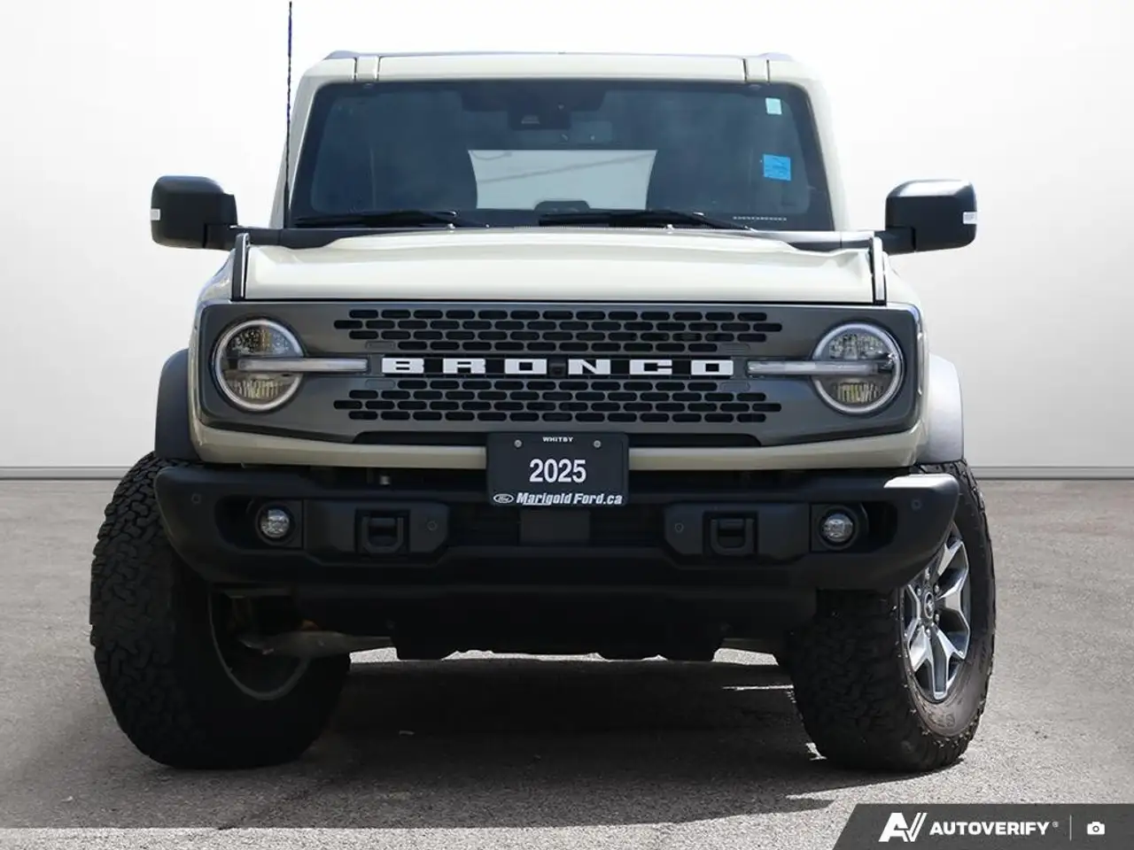 Ford Bronco снимка Ford Bronco