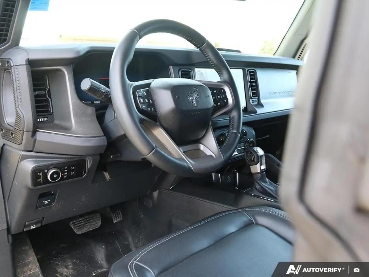 Ford Bronco снимка Ford Bronco