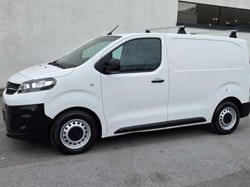 Vivaro Kasten ! Klima! Euro 6!