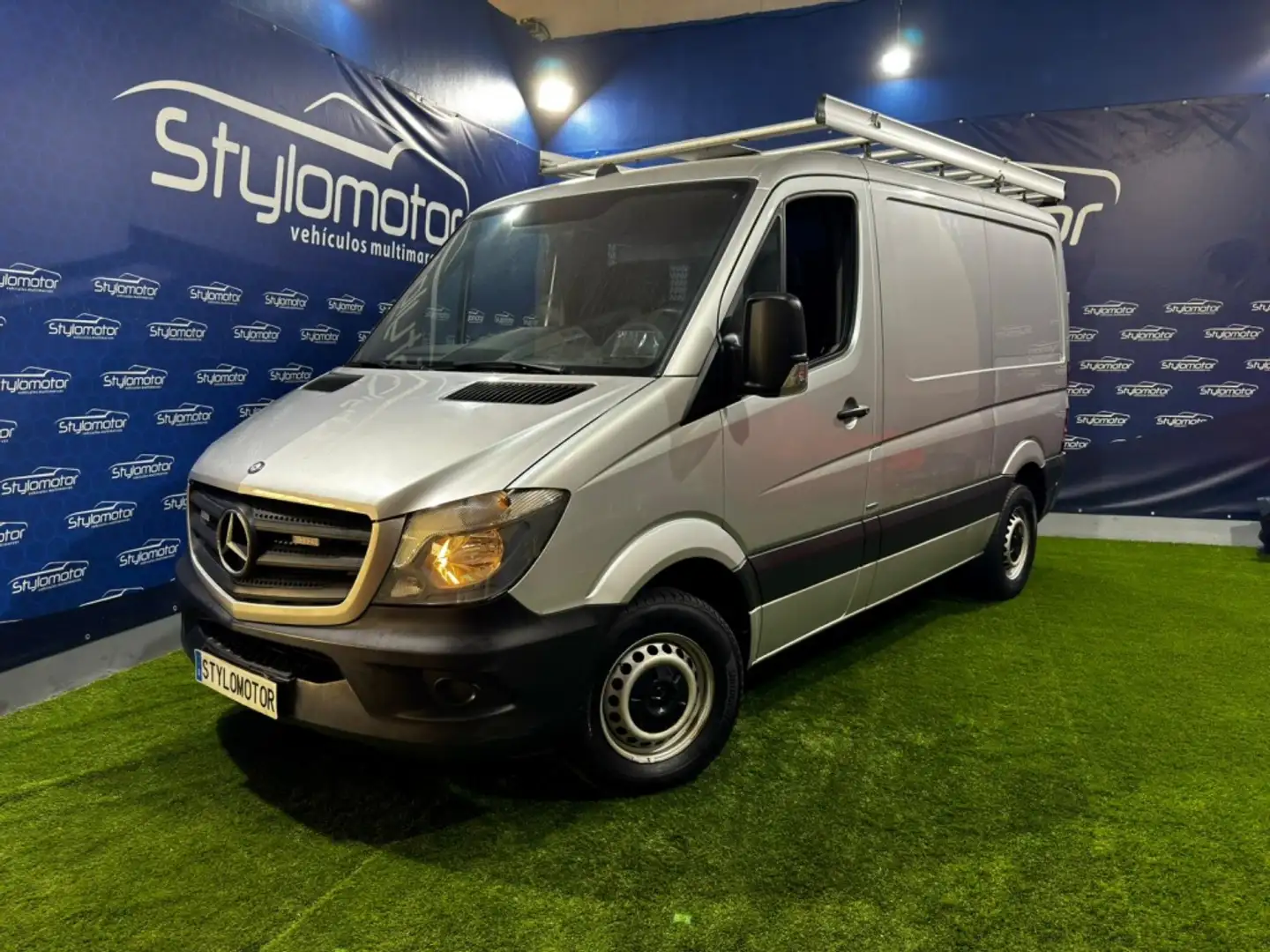 Mercedes-Benz Sprinter MERCEDES-BENZ Industrial Manual de 4 Pue Argent - 1