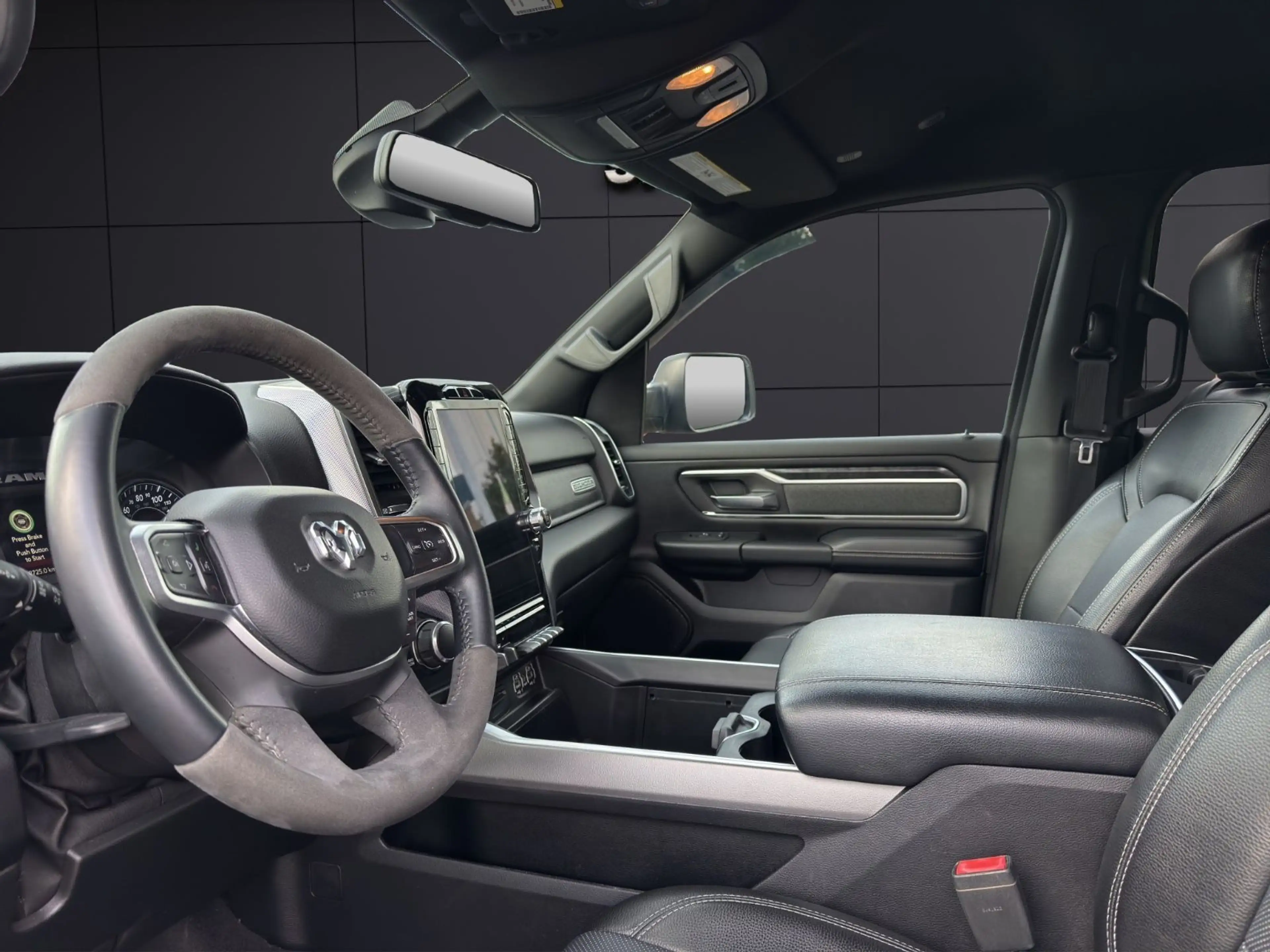 Dodge RAM 1500 Bighorn — photo 12