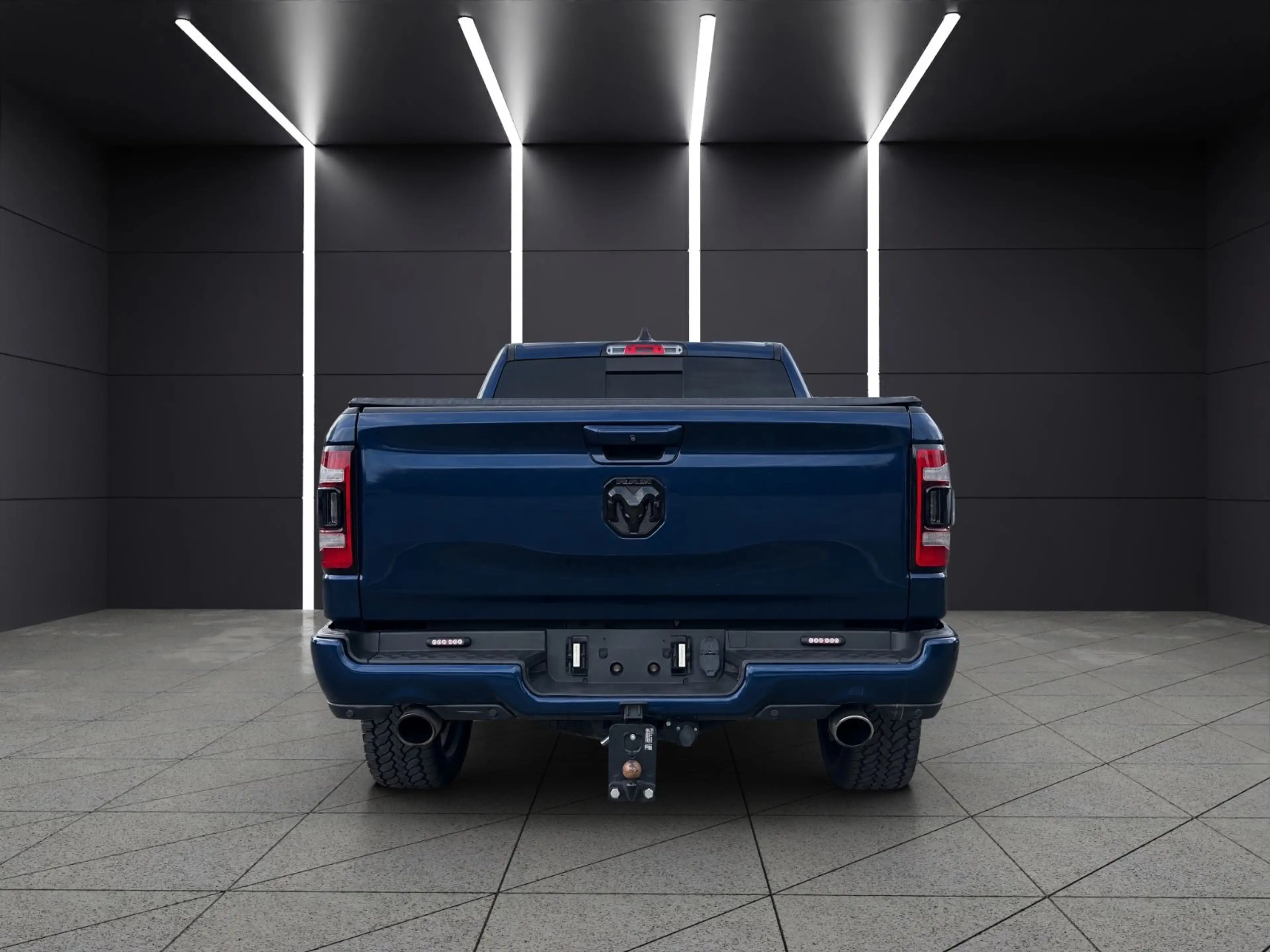 Dodge RAM 1500 Bighorn — photo 8