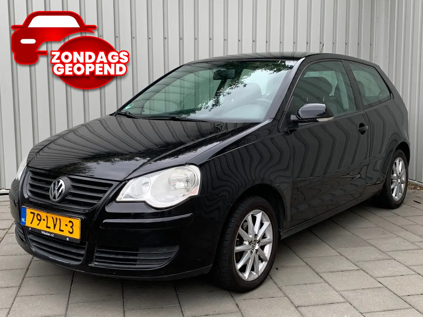 Volkswagen Polo 1.2-12V Trendline|Airco| Zwart - 1